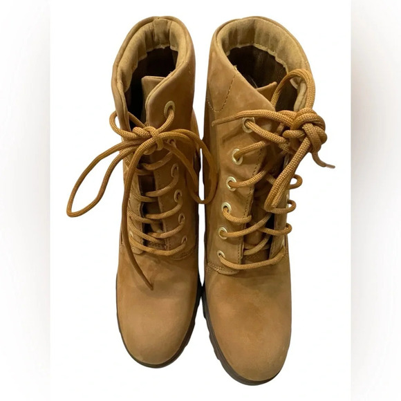 SOLD Timberland Women's Lana High Heel Wheat Leather Boots Size 9 - Picture 6 of 16